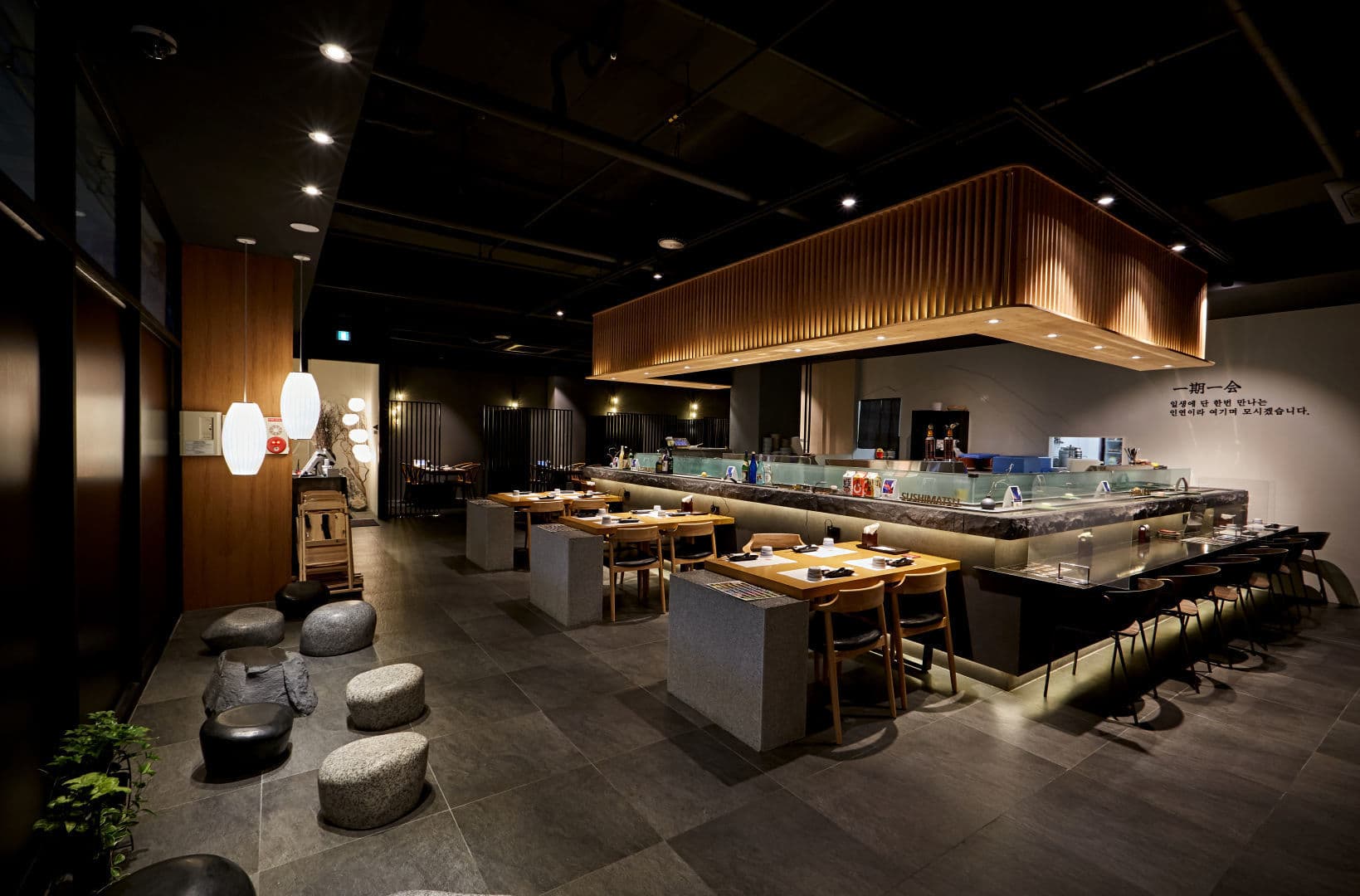 스시마츠 카운터 인테리어